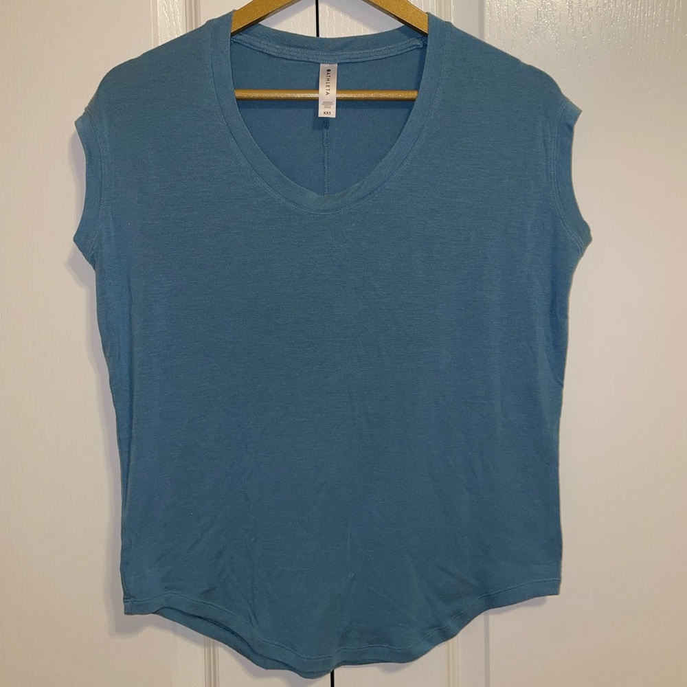 Athleta Shirt